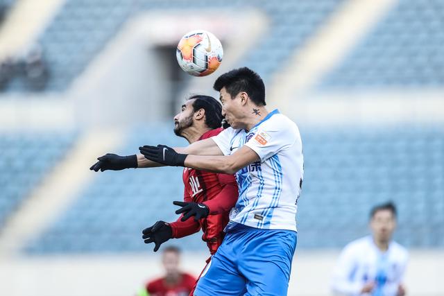 记者：拜仁曼联关注迪奥曼德，但他青睐踢右路而更可能去红军巴黎